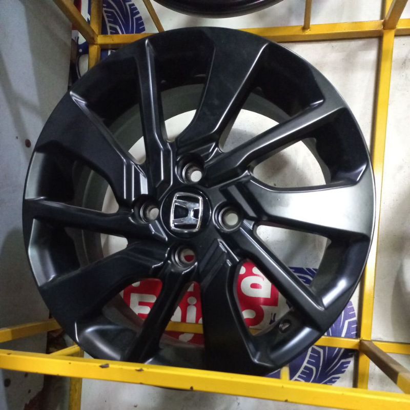 velg mobil brio urbanite ring 15 KW1