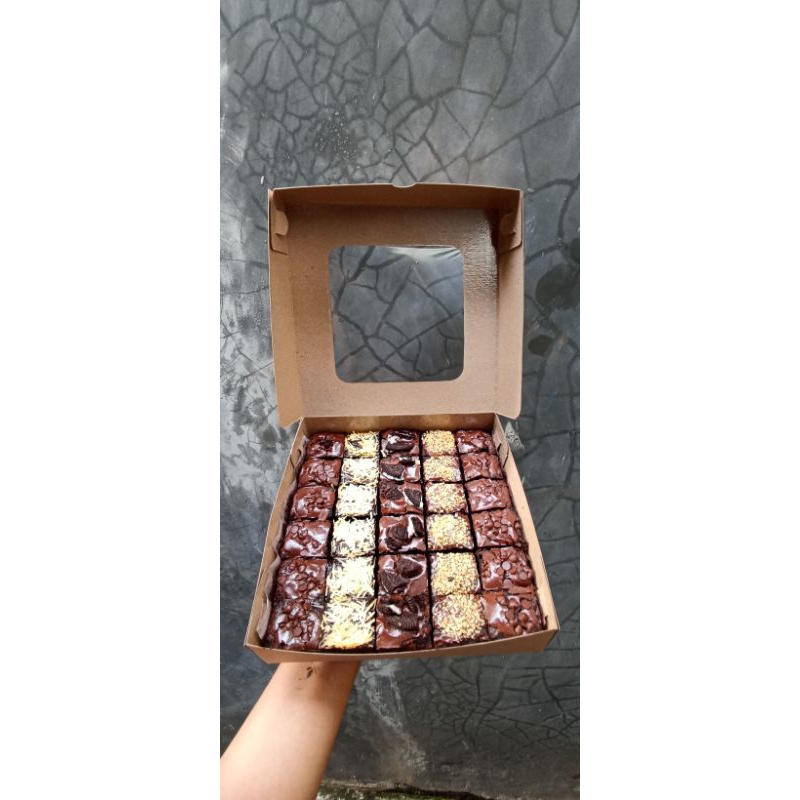 

BROWNIES FUDGY 20x20