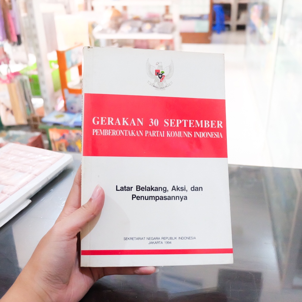 Buku Gerakan G30 September
