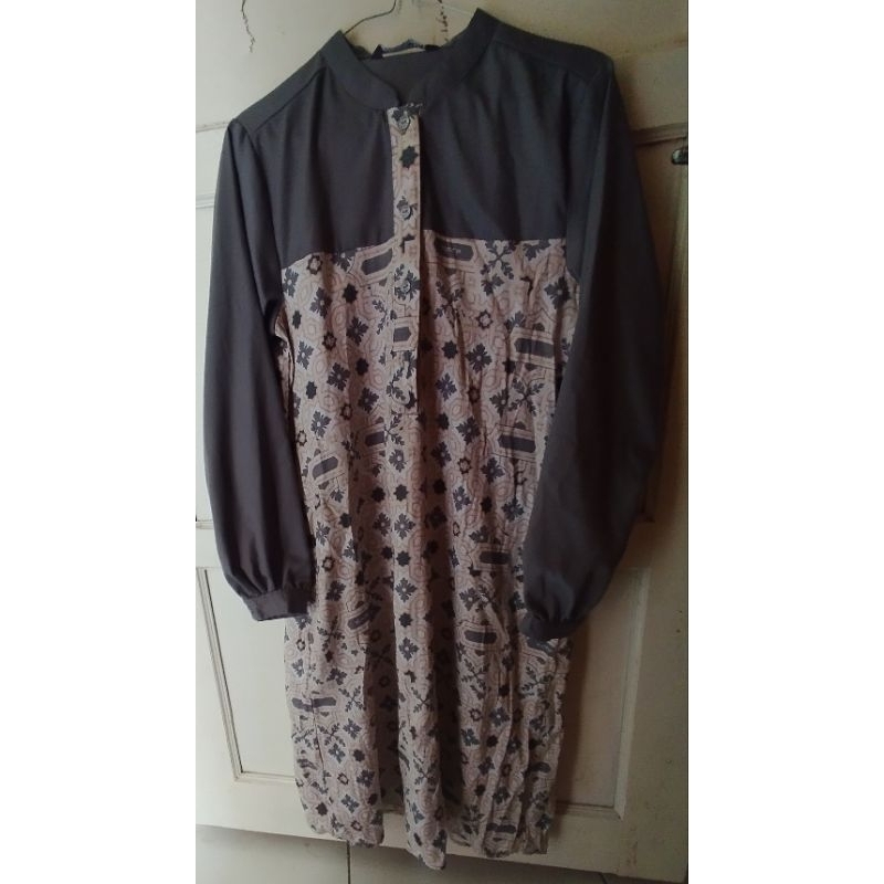 Preloved Tunik Mosaica Elzatta