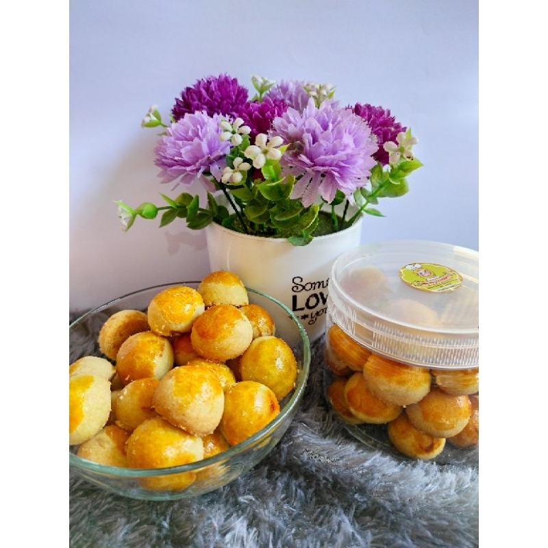 

Nastar Selai Nanas