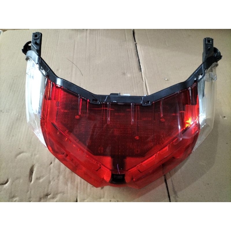 Stoplamp Nmax New Lampu Stop Belakang Yamaha Nmax new 155 2021/2024 Original
