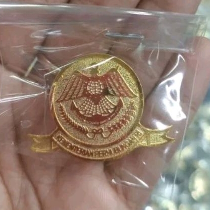 Pin Untuk Topi mut Perhubungan