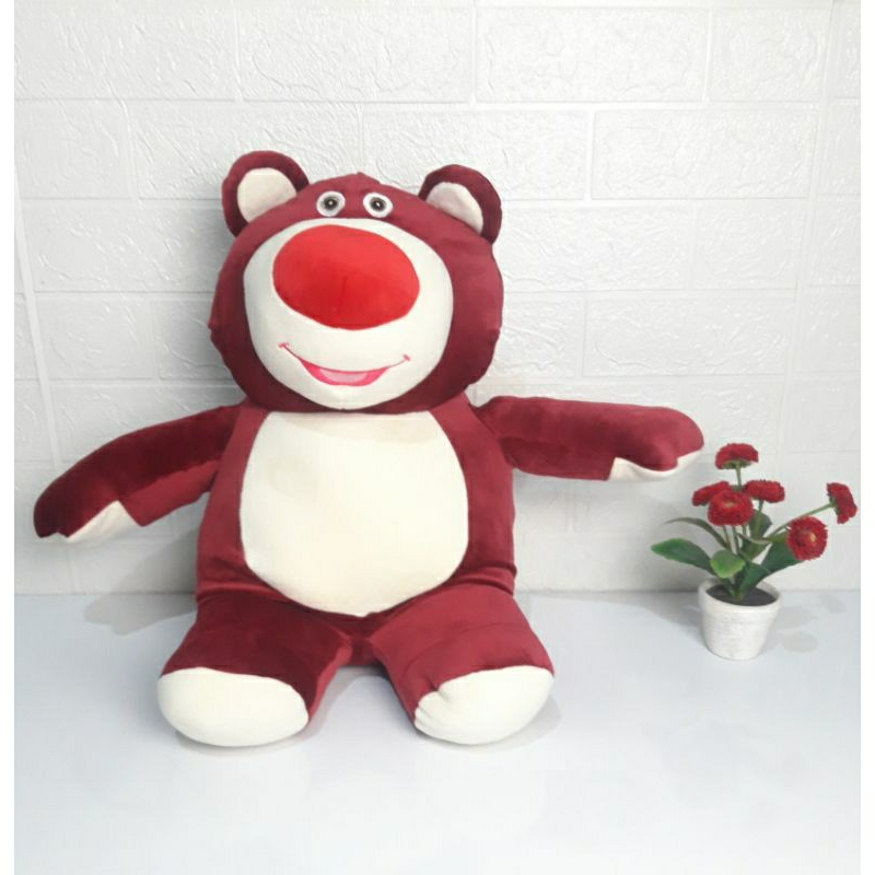 Boneka lotso lucu