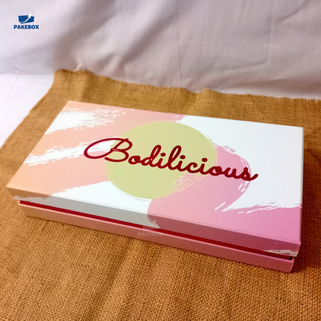 

Hasil Produksi Hardbox Custom di Pakebox! Kotak Custom Lebaran