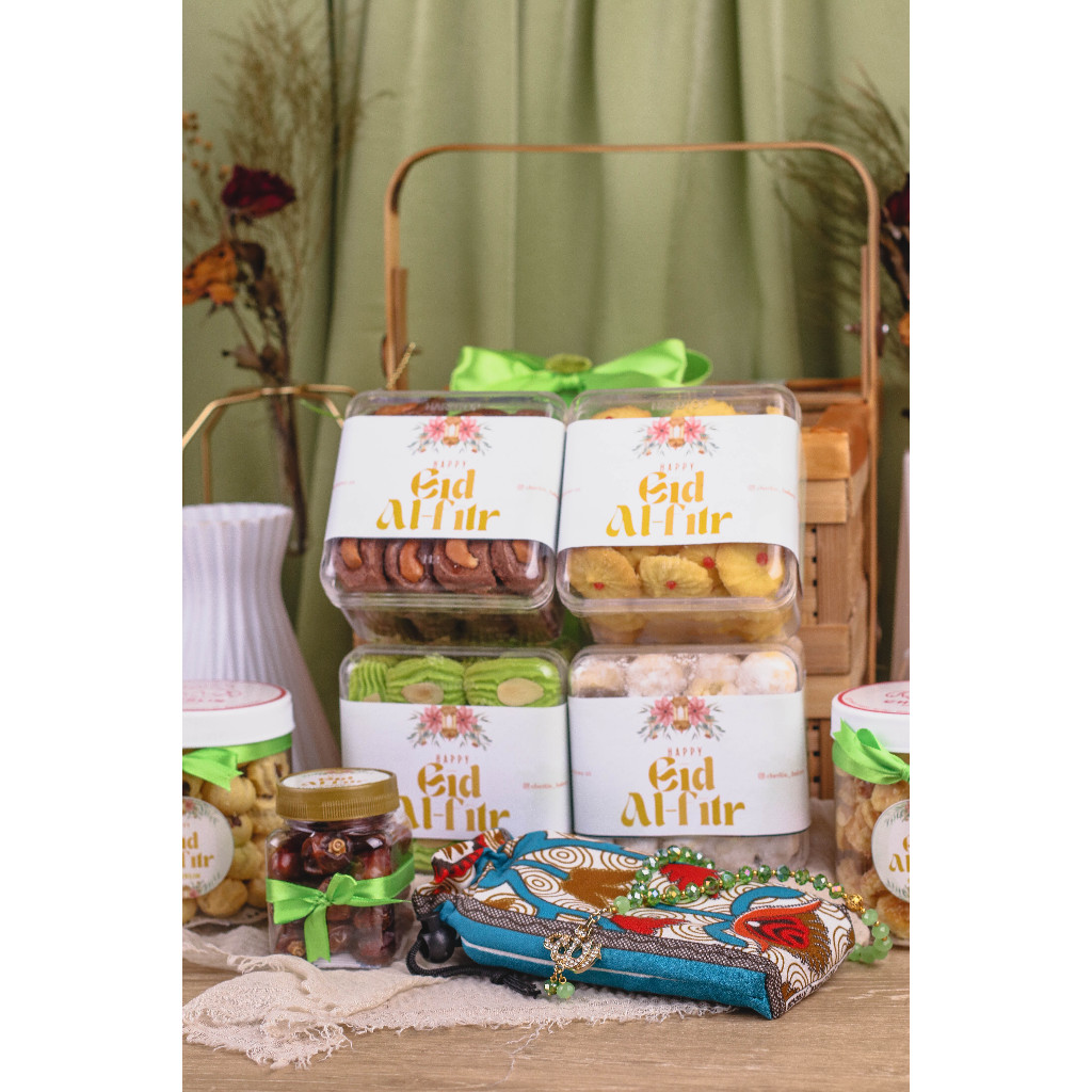 

Paket Sadiya 1 - Parsel Ramadan / Idulfitri Kue Kering Hampers - Cherlin Bakery