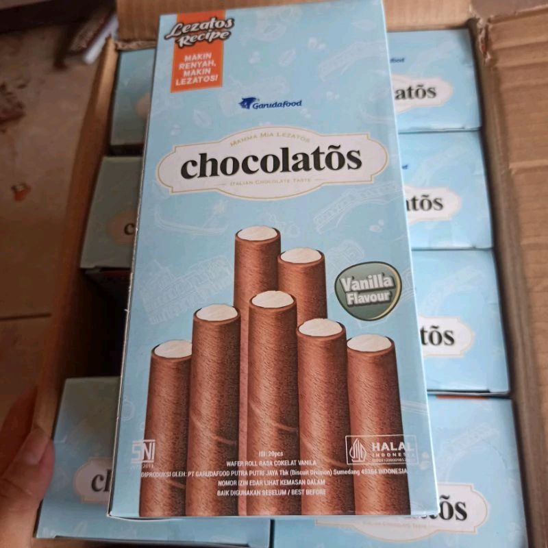 

Wafer Roll Chocolatos Rasa Cokelat Vanila