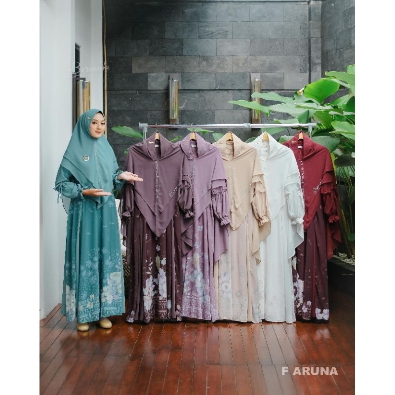 FAIZA ARUNA / HILYA SET ORI BERMERKS SYARI