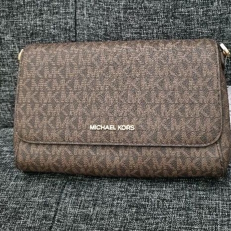 Preloved tas MK JSI Jet Set Item Pouchette crossbody