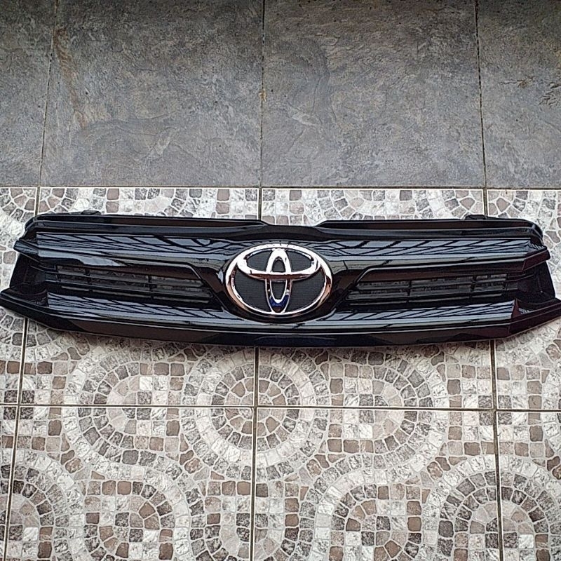 Grill Innova Reborn 2016 UP Grill Depan Innova Reborn