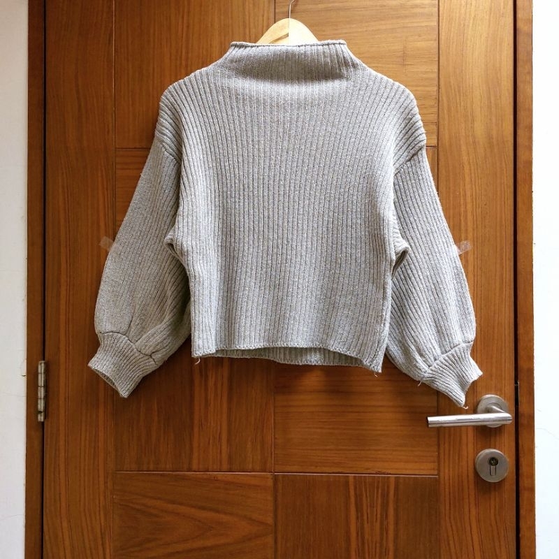 Preloved rajut premium lidi crop lengan balon