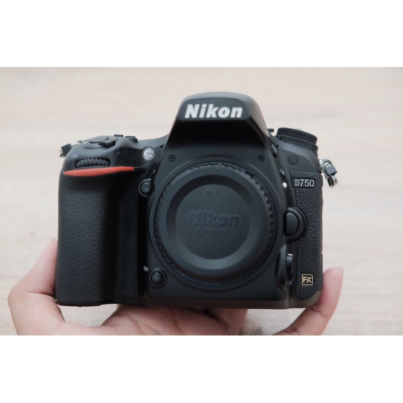 Nikon D750 Fullframe body only bukan D650 D610 D710 D700