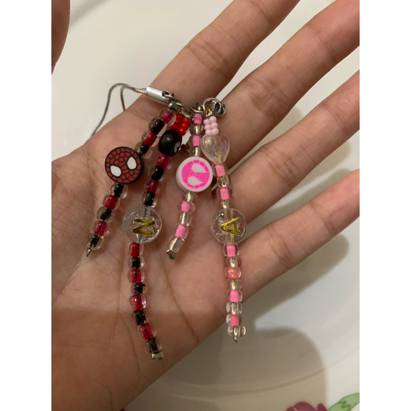 couple gantungan spiderman & spidergwin