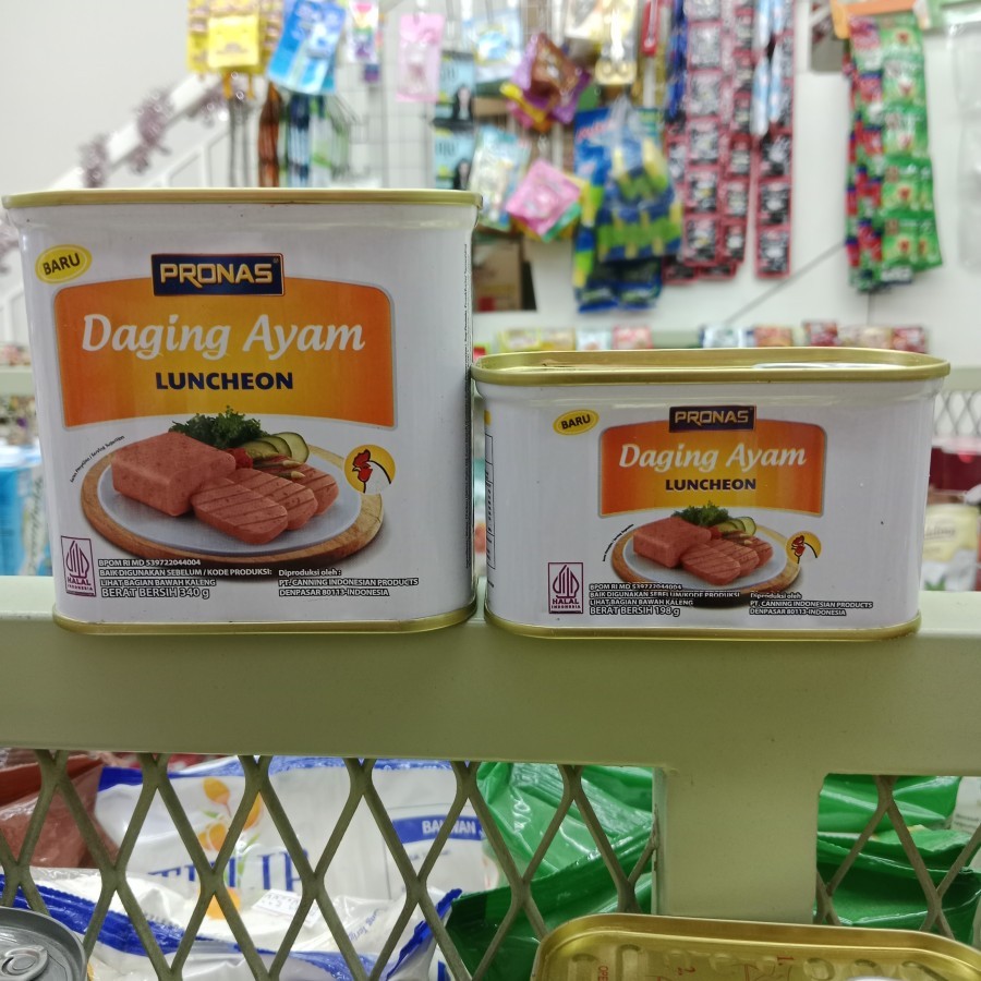 

Pronas Daging Ayam Louncheon 340Gram - 198 Gram