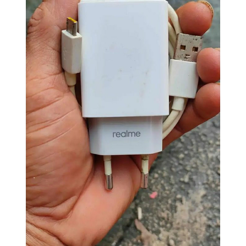 CHARGER ORIGINAL BAWAAN  REALME 2A 10 WATT