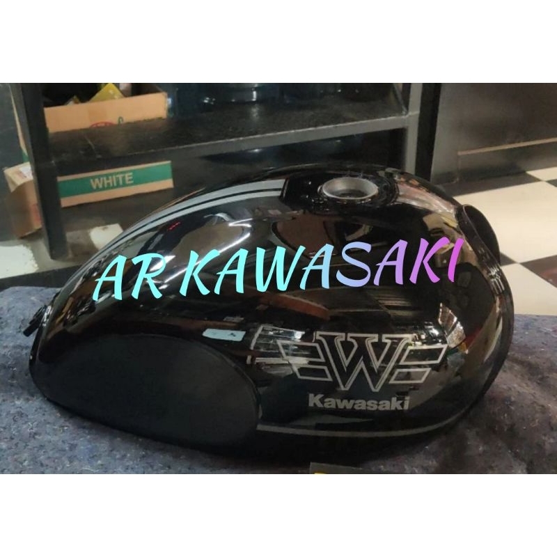 tangki Kawasaki w175 black style original Kawasaki