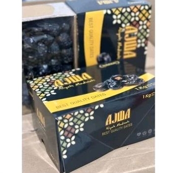 

Kurma Ajwa Aliyah Madinah 1kg 500gr / Ajwa Dates / Kurma Ajwa / Kurma Nabi / Kurma Rasul Kemasan Box