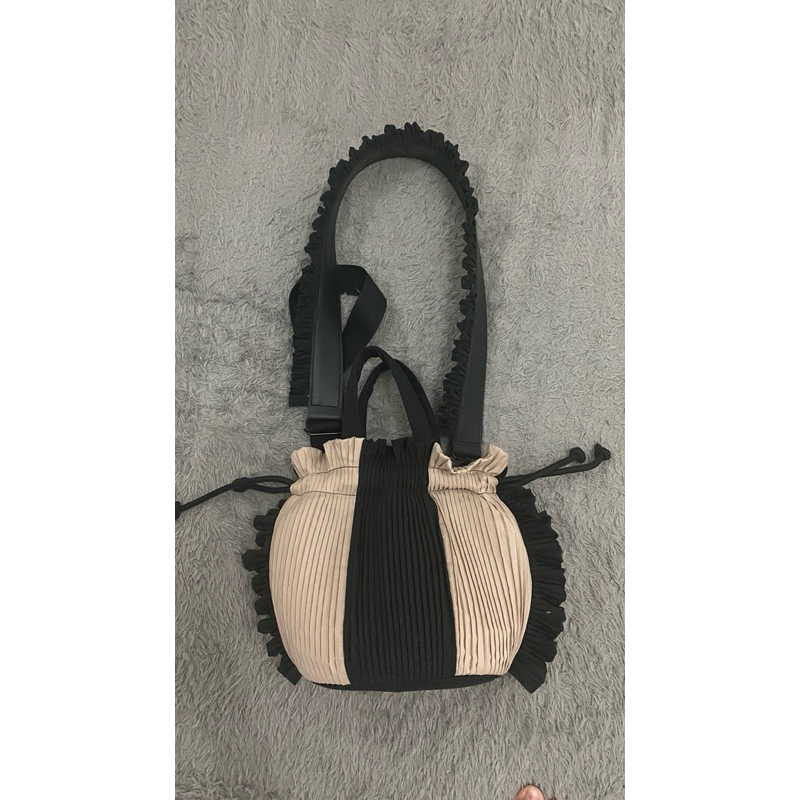 Tas Wanita Mannequin Plastic Preloved