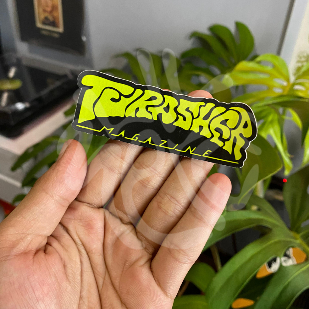 

stiker thrasher / sticker aesthetic / sticker tumblr /stiker premium / stiker hp / stiker laptop / stiker helm / stiker tahan air