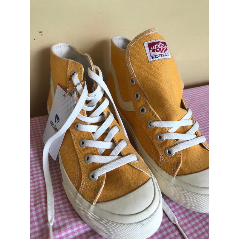 sepatu ventela preloved