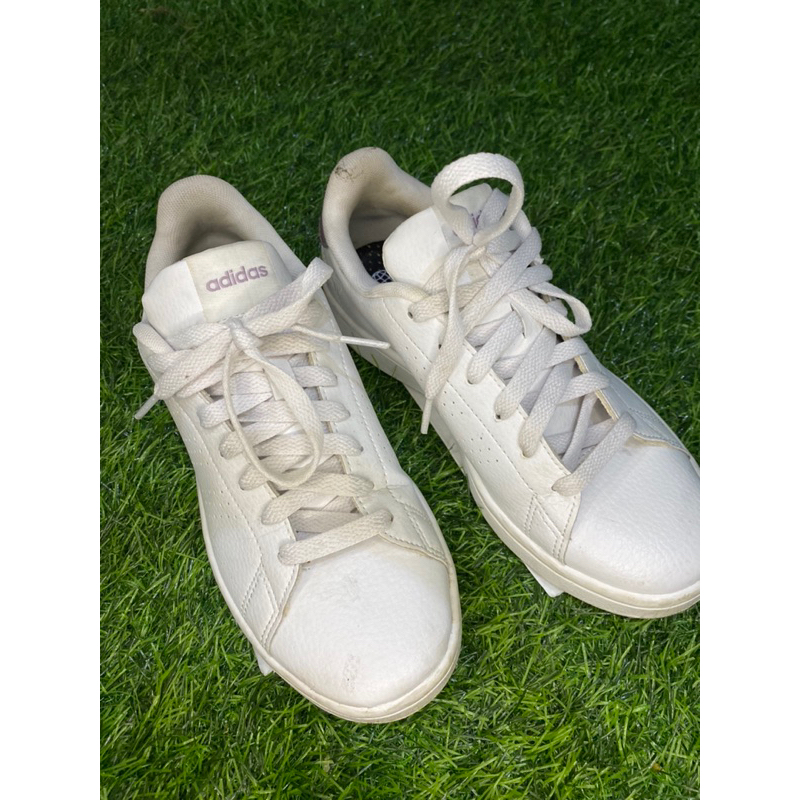 ADIDAS advantage sepatu