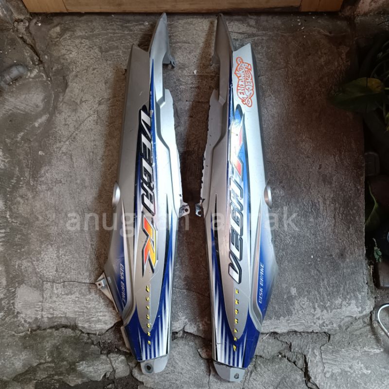 cover bodi body belakang yamaha vega r new original copotan