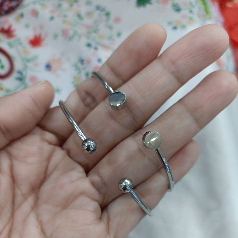 Gelang Titanium viral