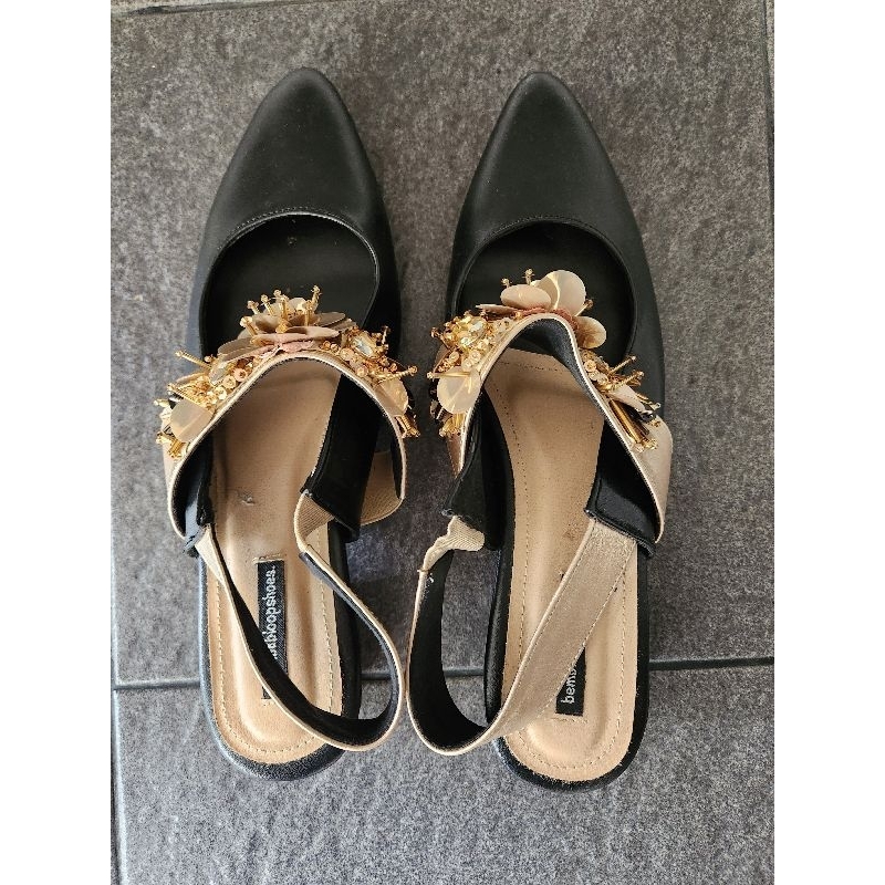 Sandal Pvra Black Gold size 41 (Bella)