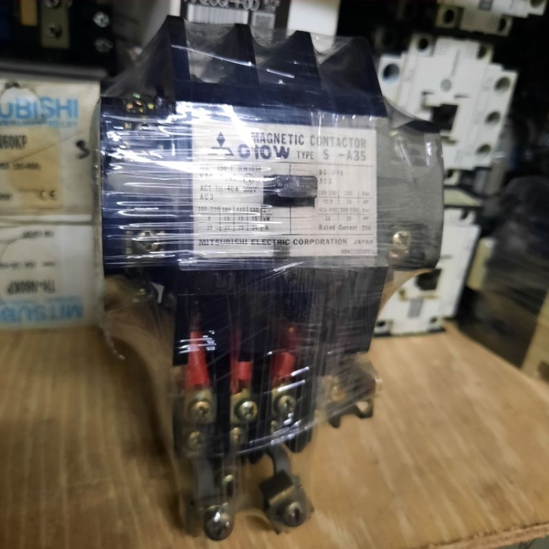 KONTAKTOR MITSUBISHI S-A35 220V SET OVERLOAD
