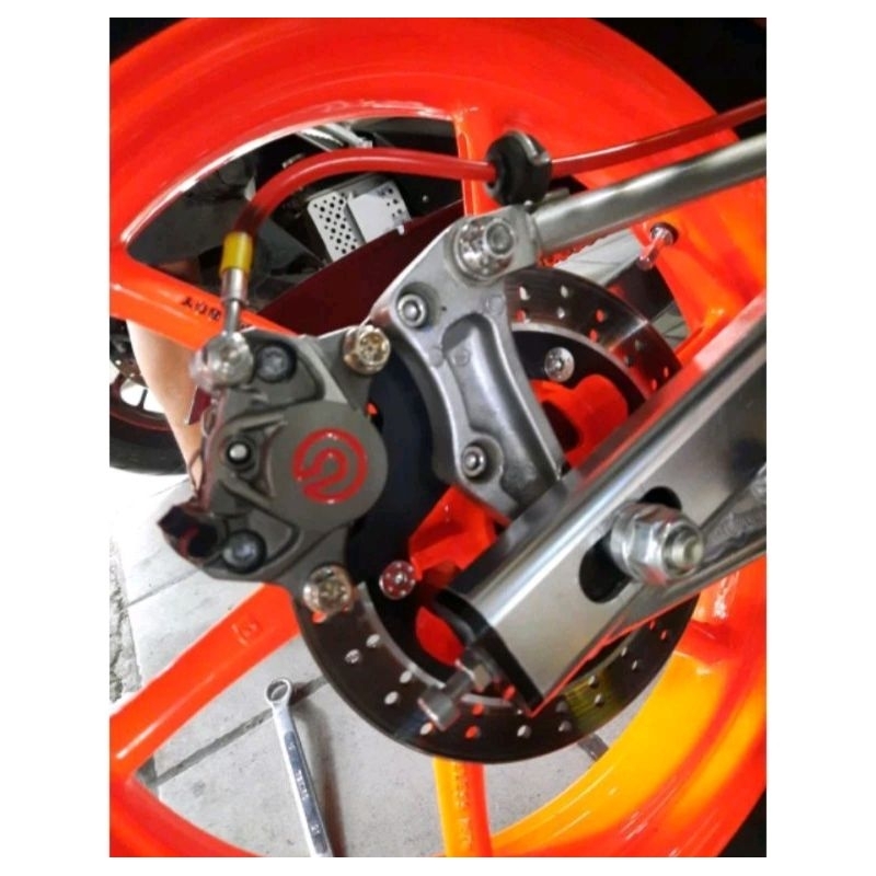 braket kaliper belakang ninja r ss rr 2piston kaliper brmbo ktc 81 dll