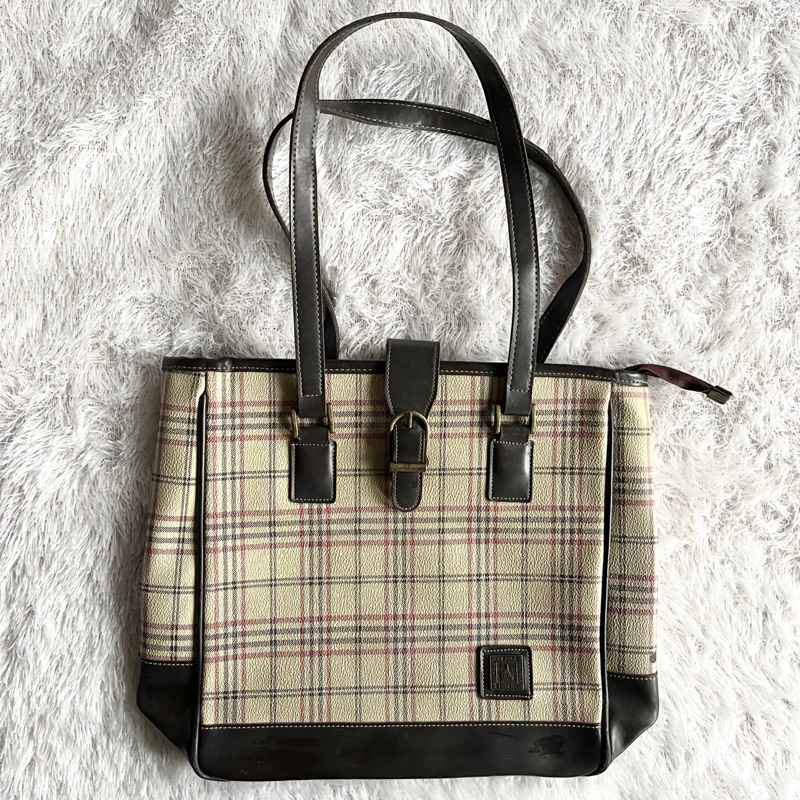 Bean pole tartan tote bag