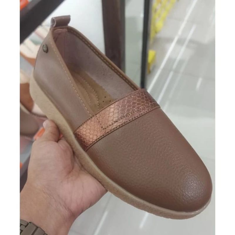 TRISET ORIGINAL SEPATU KULIT