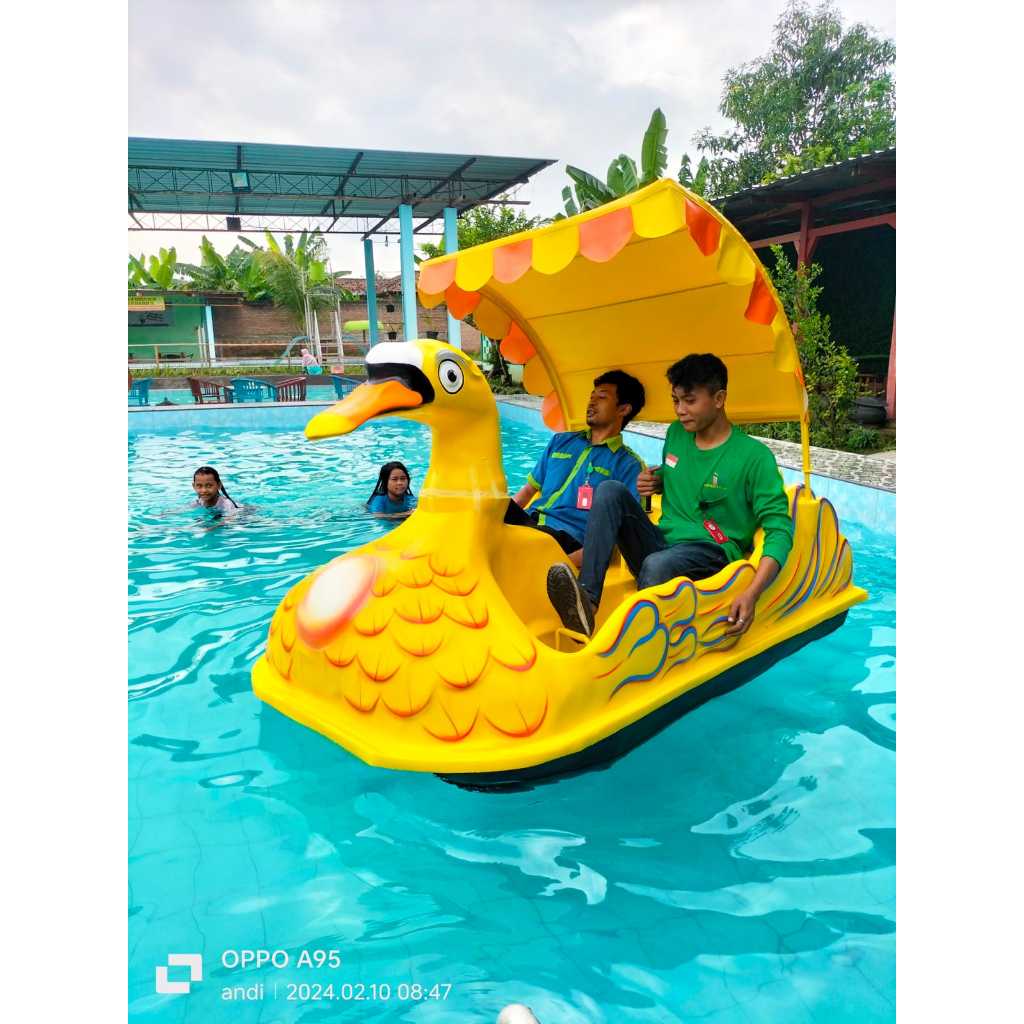 ODONG PERAHU BEBEK GOWES