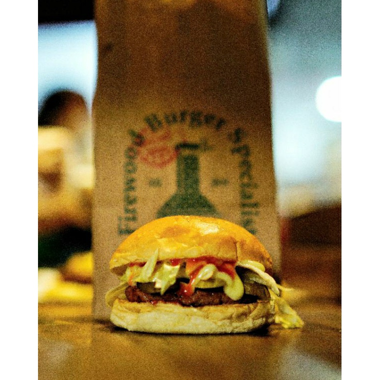 

LFI221 PROMO ALE The Classic Beef