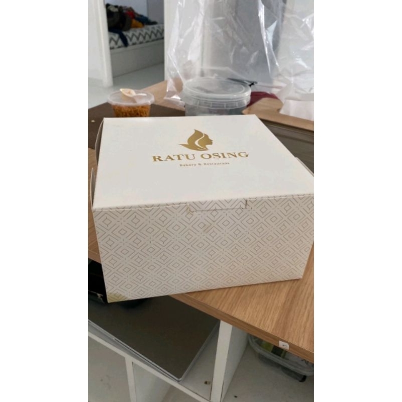 Box pesanan Box Kue Ukuran 20x20x10