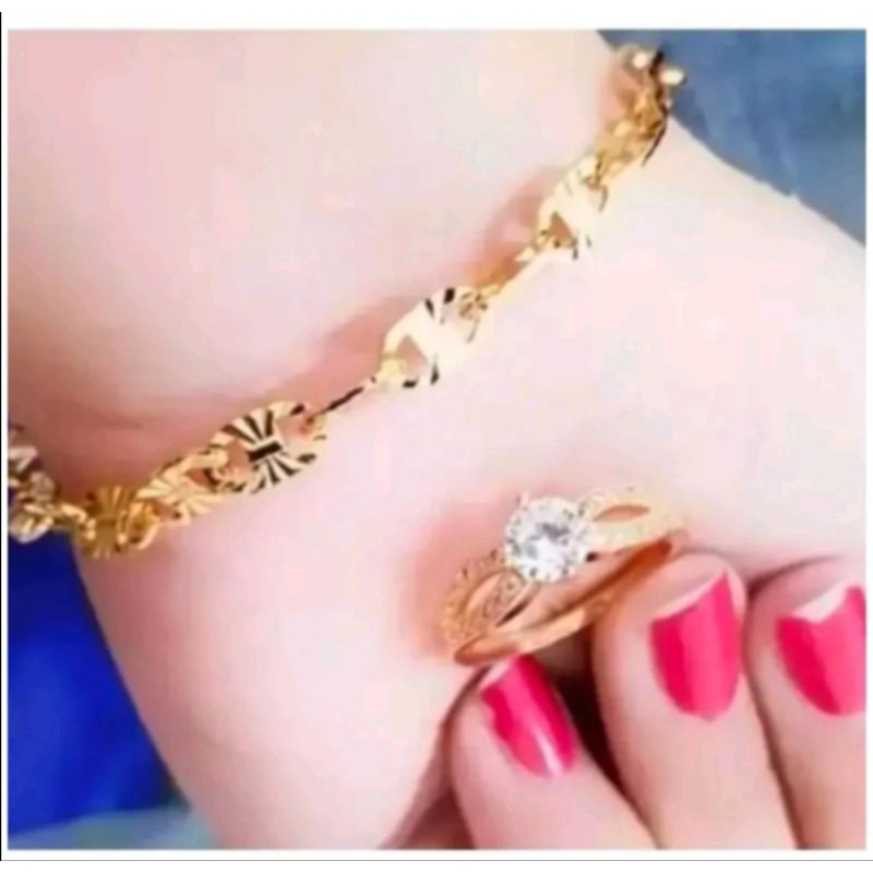 Gelang tangan pecah kopi free cincin mata satu titanium gold warna emas23k  perhiasan wanita terlaris.