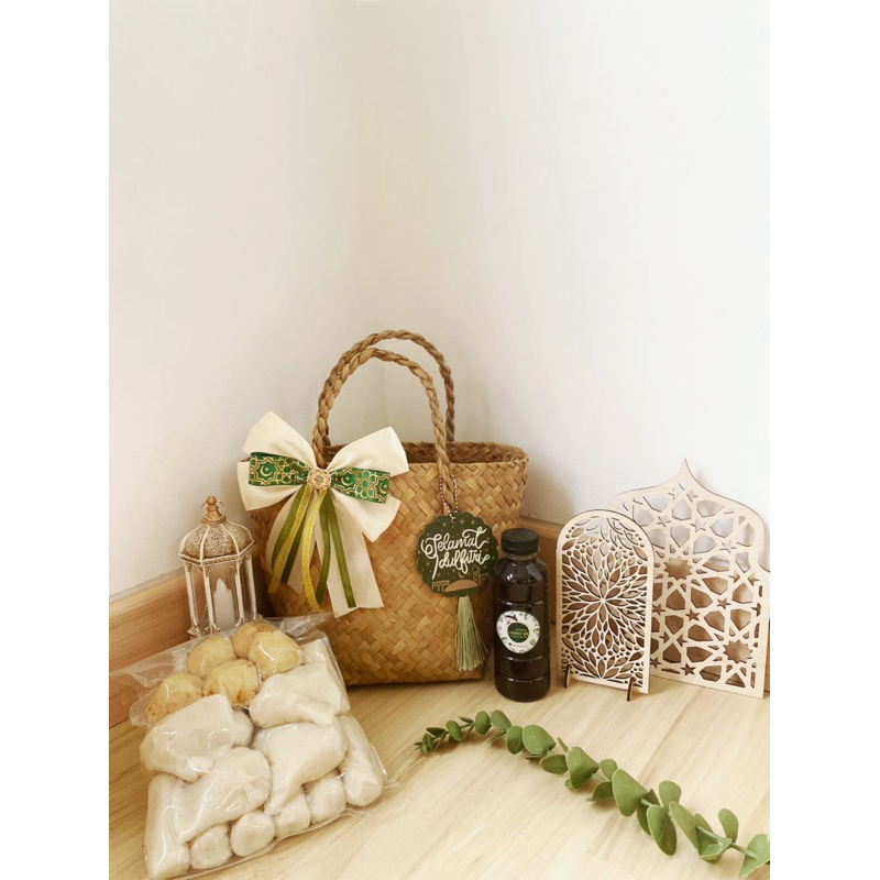 

Hampers Lebaran Ramadhan isi 20pc campur