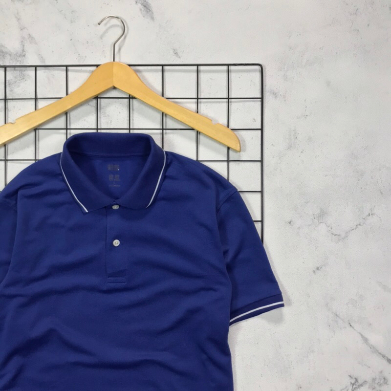 POLO SHIRT UNIQLO SIZE L | KAOS KERAH SECOND