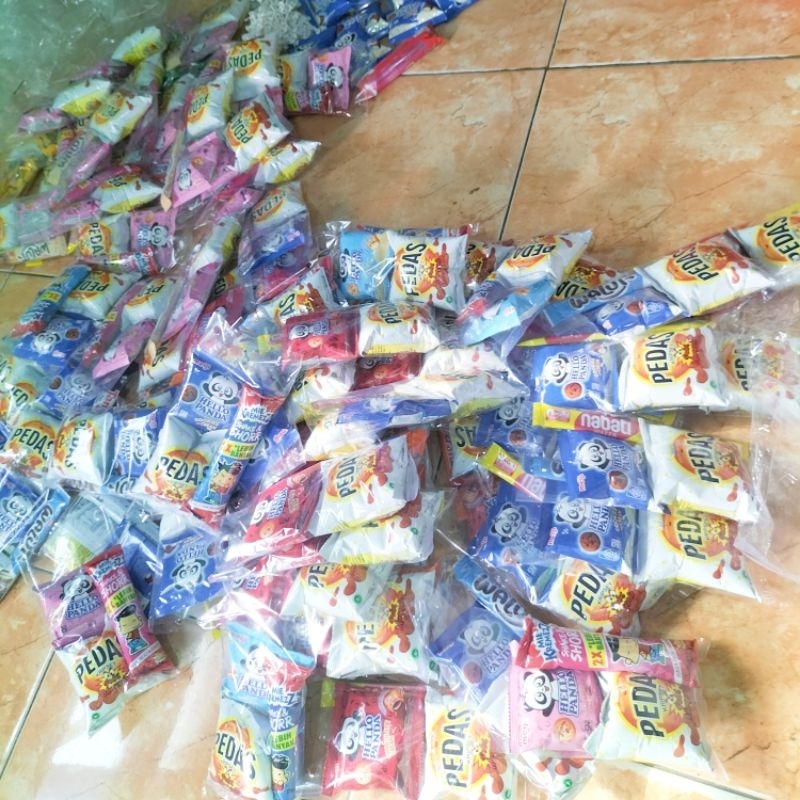 

READY TERMURAH!!! SNACK LEBARAN / Snack ulang tahun