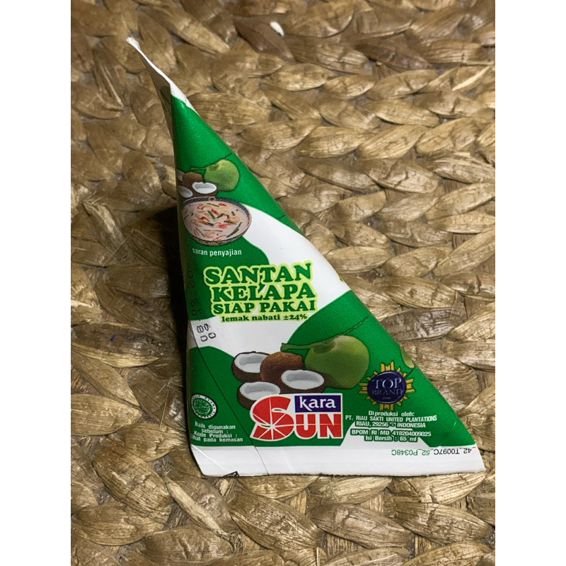 

Kara Sun Santan Kelapa Cair Siap Pakai 65 ml / Santan Kelapa Praktis