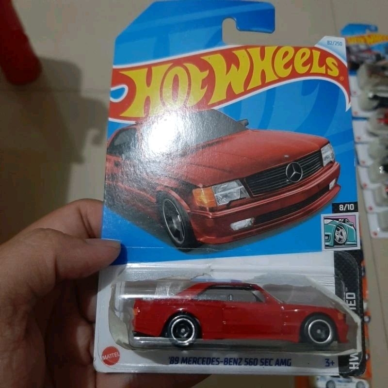 Hot Wheels 89 Mercedes Benz 560