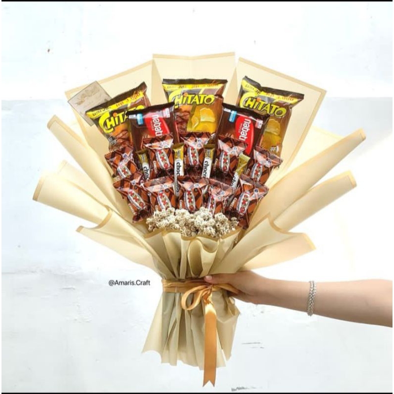 

Bouquet snack / bucket snack cocok untuk hadiah wisuda / graduation / ulang tahun / anniversary / birthday kualitas premium, estetik