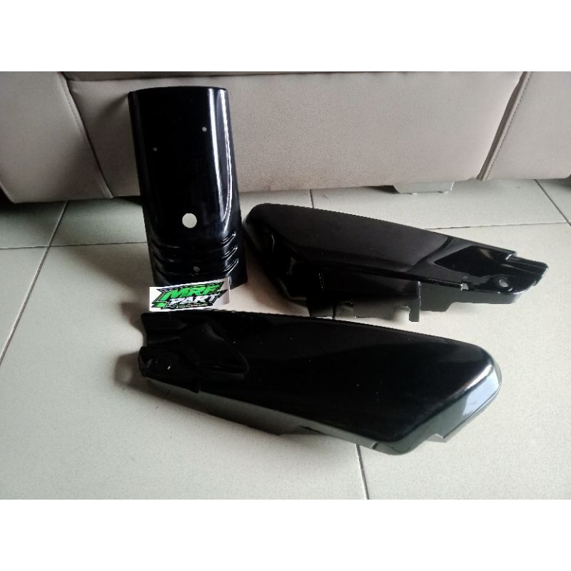 Box aki Honda Honda Astrea grand set panel depan Honda Astrea grand Warna hitam