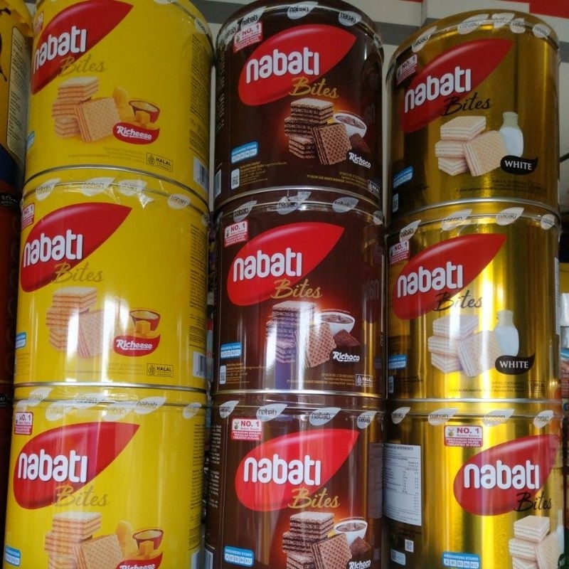 

nabati wafer kaleng 287gram