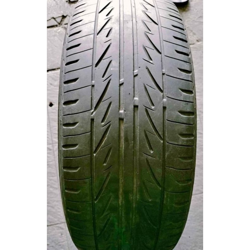 ban mobil ring 16 ban mobil merek Bridgestone ring 205/55 16