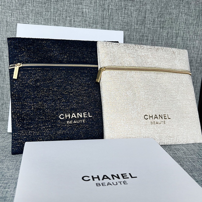 Pouch Make up Chanel Square Zipper Kosmetik Branded / Putih / Travel makeup pouch / Include box 20*2