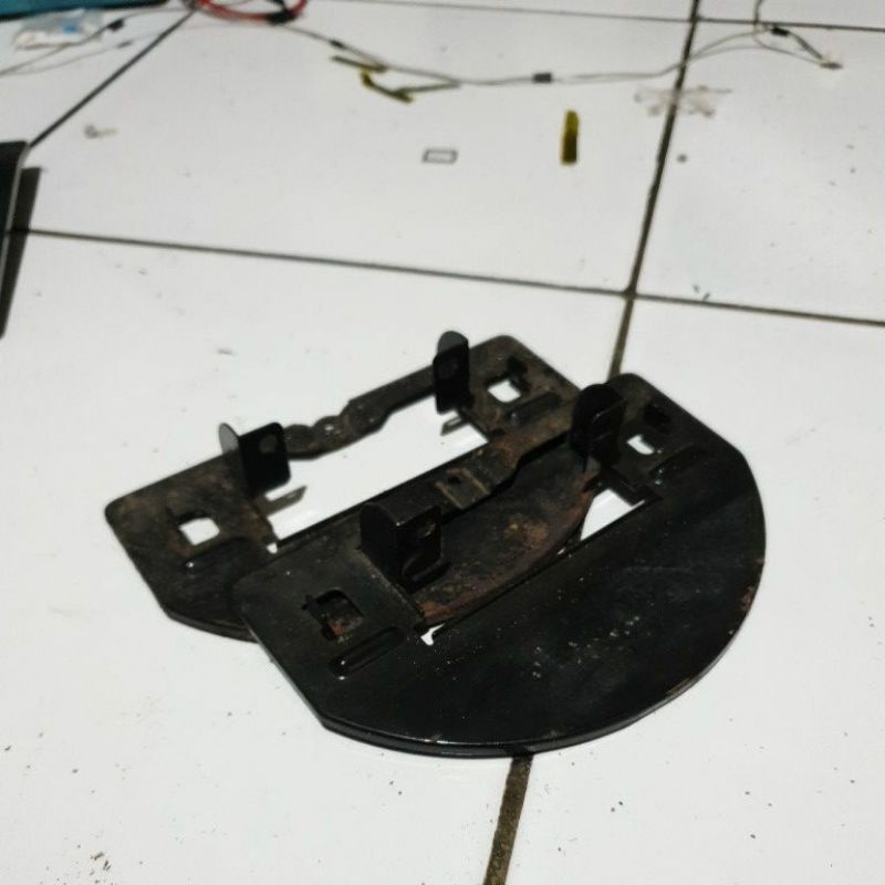 kaki kaki  tv LED/LCD Toshiba 19-22. Inch original cabutan tinggal pilih ya bos kuh