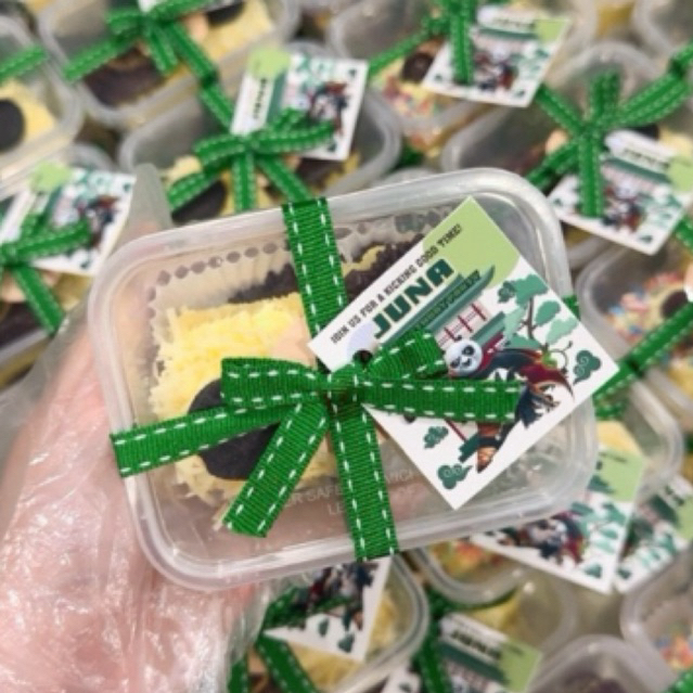 

MINICAKE HAMPERS ULANG TAHUN ANAK - BISA DADAKAN (tulis tgl di note aja)