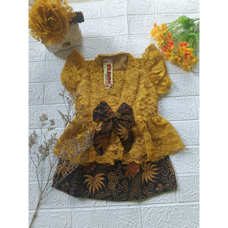 kebaya bayi warna mustard//kebaya anak lucu//kebaya bayi murah//baju pitonan