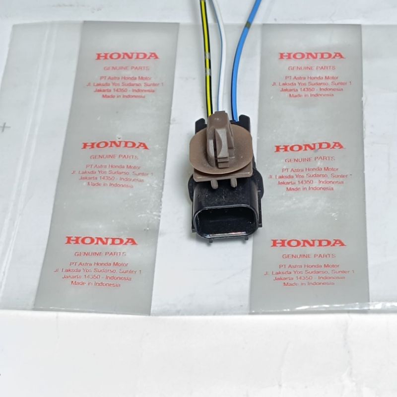Soket socket stoplamp lampu belakang Vario 125 150 160 male